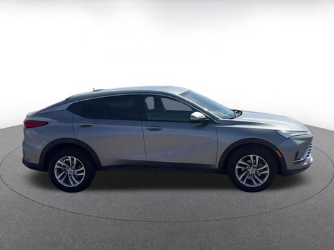 Used 2025 Buick Envista Preferred FWD image 16