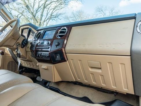 Used 2008 Ford F250 Lariat image 45