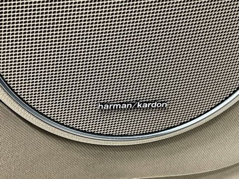 Used 2013 Mercedes-Benz C 300 4MATIC Sedan image 16