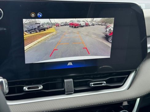 New 2026 Chevrolet Equinox LT w/ Convenience Package II image 19