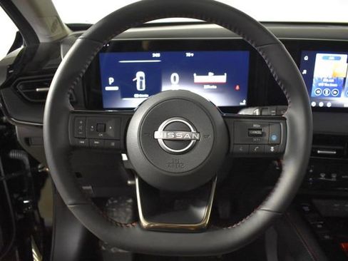 New 2026 Nissan Kicks SR w/ SR Premium Package AWD/4WD image 15
