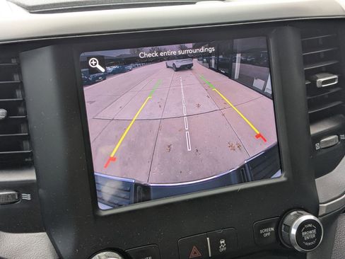 Used 2021 RAM 3500 Tradesman image 17