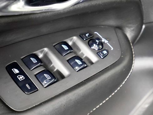 Used 2019 Volvo XC90 T8 Inscription w/ Advanced Package image 17