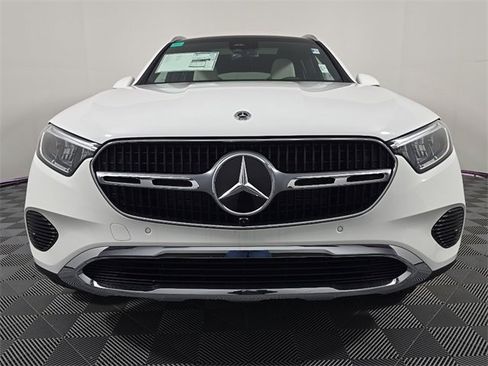 Used 2026 Mercedes-Benz GLC 300 4MATIC image 10