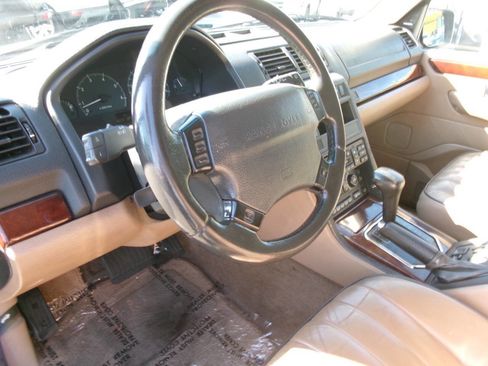 Used 2001 Land Rover Range Rover SE AWD/4WD image 24