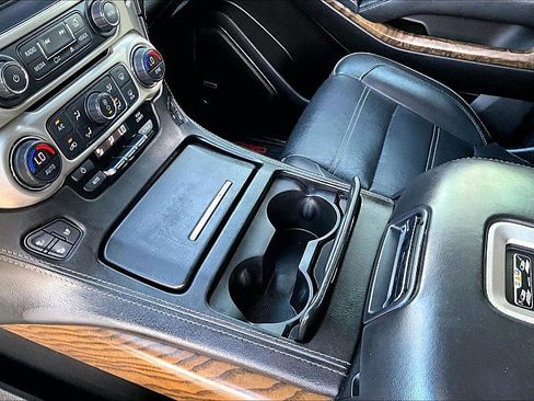 Used 2019 GMC Yukon XL Denali w/ Open Road Package image 14