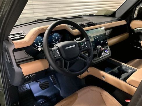 New 2026 Land Rover Defender 110 X-Dynamic SE AWD/4WD image 7