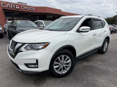 Used 2017 Nissan Rogue SV