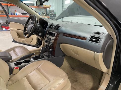 Used 2012 Ford Fusion SEL image 22