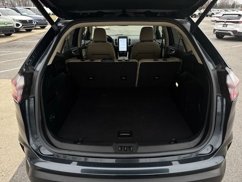 Used 2022 Ford Edge SEL w/ Convenience Package image 26