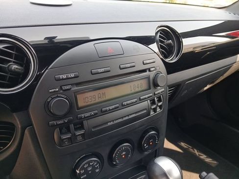Used 2007 MAZDA MX-5 Miata Touring RWD image 12