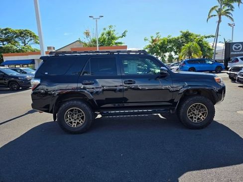 Used 2018 Toyota 4Runner SR5 Premium w/ Wilderness Package AWD/4WD image 8