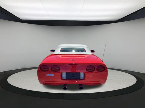 Used 2000 Chevrolet Corvette Convertible RWD image 8