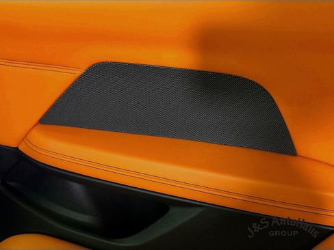 Used 2022 BMW M4 xDrive Competition w/ M Carbon Exterior Package image 32