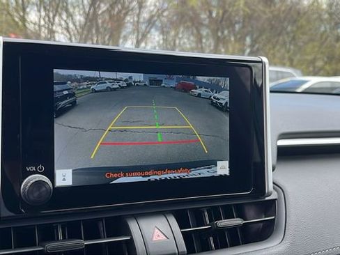Used 2025 Toyota RAV4 LE image 17