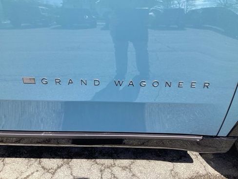 New 2026 Jeep Grand Wagoneer L Limited AWD/4WD image 10