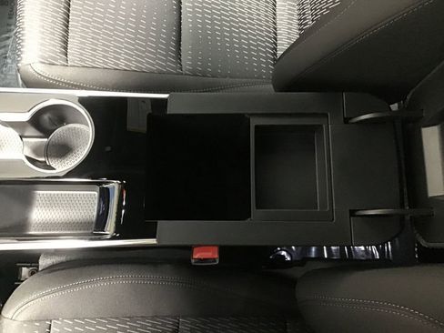 New 2026 Chevrolet Equinox LT image 21