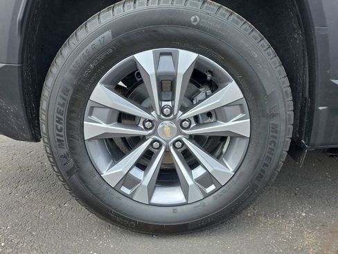 Used 2026 Chevrolet Equinox LT w/ Convenience Package II AWD/4WD image 12