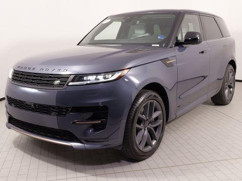 Used 2026 Land Rover Range Rover Sport Autobiography AWD/4WD image 4