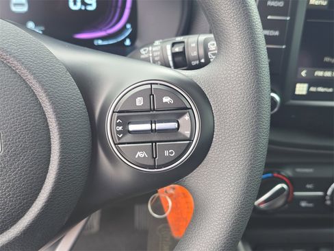New 2025 Kia Soul LX image 32