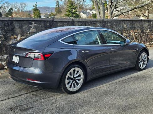 Used 2018 Tesla Model 3 Long Range image 11