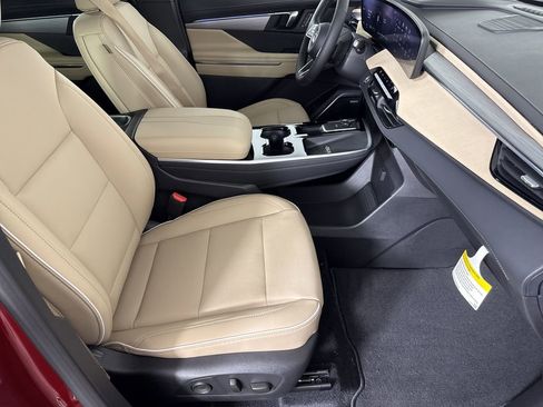 New 2026 Buick Enclave Preferred w/ Power Package image 11