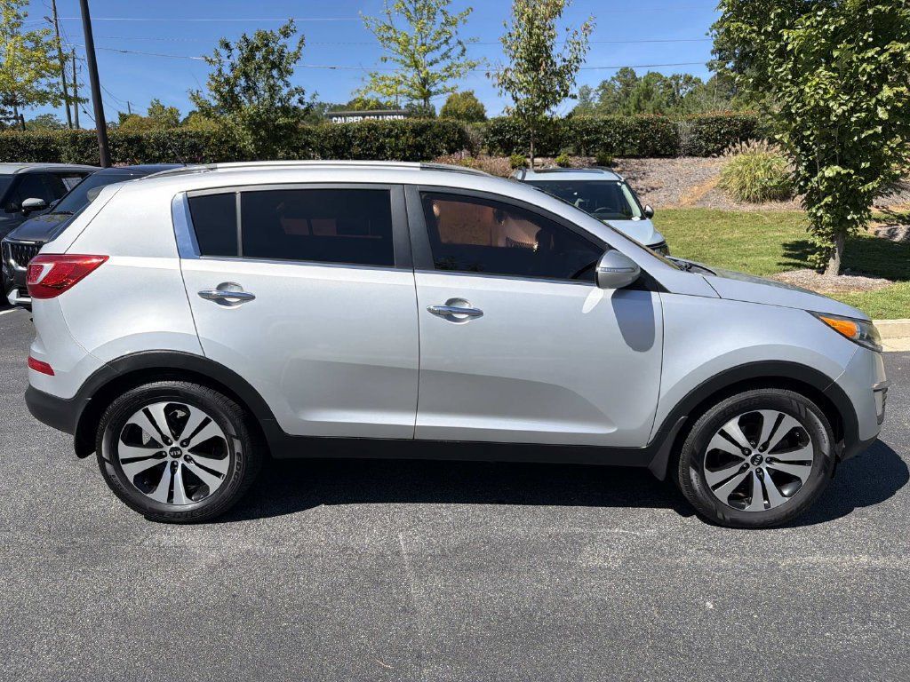 Used 2013 Kia Sportage EX FWD image 2
