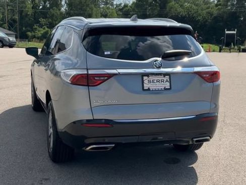 Used 2024 Buick Enclave Premium AWD/4WD image 7