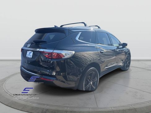 Used 2024 Buick Enclave Essence w/ Experience Buick Package image 6