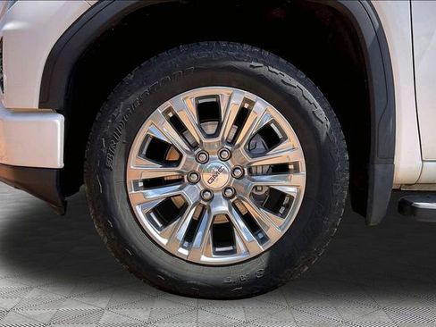 Used 2022 GMC Sierra 1500 Denali AWD/4WD image 21