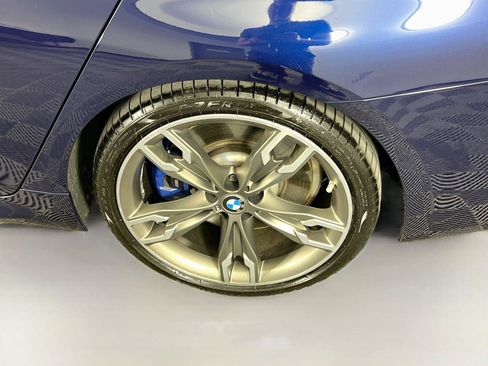 Used 2023 BMW M550i xDrive w/ Executive Package AWD/4WD image 33