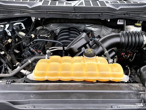 Used 2021 Ford F150 XL w/ STX Appearance Package RWD image 32