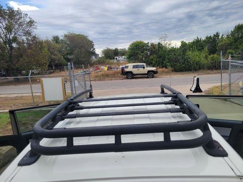 Used 2008 Toyota FJ Cruiser 2WD image 19