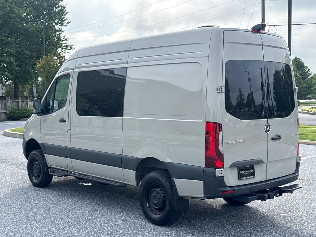 Used 2026 Mercedes-Benz Sprinter 2500 image 6