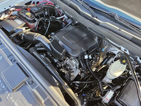 Used 2015 Chevrolet Silverado 2500 W/T image 45