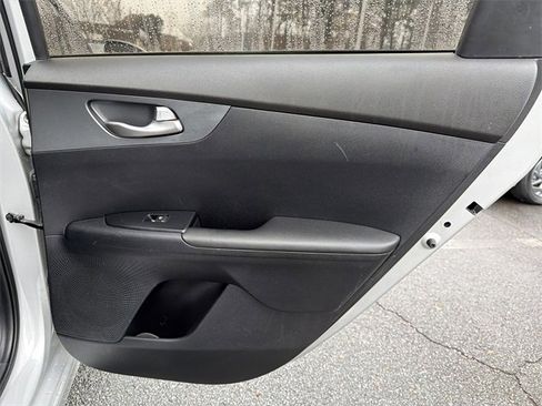 Used 2020 Kia Forte LXS image 16