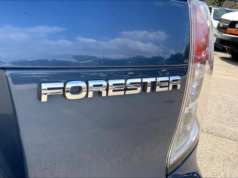 Used 2012 Subaru Forester 2.5X Limited image 9