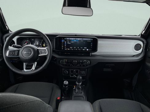 Used 2025 Jeep Wrangler Sahara w/ Safety Group image 27