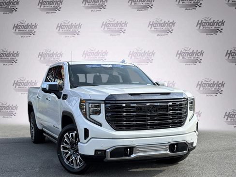 Used 2024 GMC Sierra 1500 Denali Ultimate image 2
