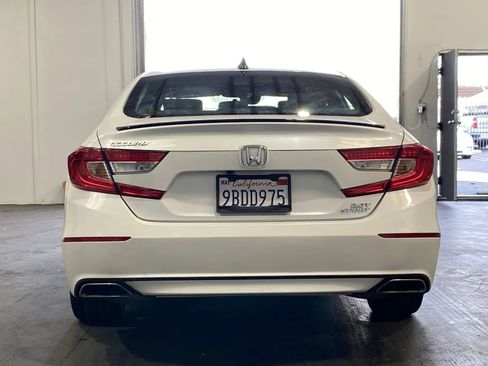 Used 2022 Honda Accord Sport image 3