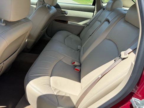 Used 2006 Buick LaCrosse CXL w/ Driver Confidence Package FWD image 17