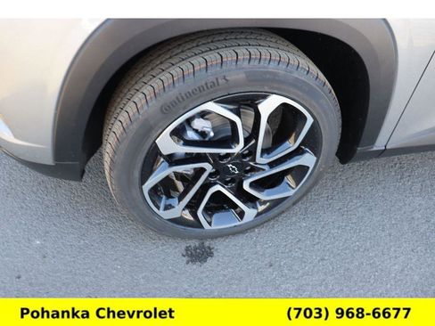 New 2026 Chevrolet Trax RS w/ Driver Confidence Package image 28