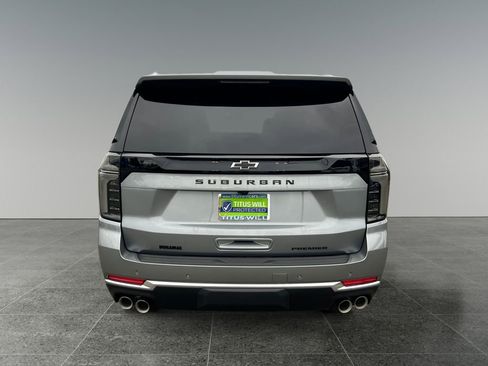 New 2026 Chevrolet Suburban Premier image 6