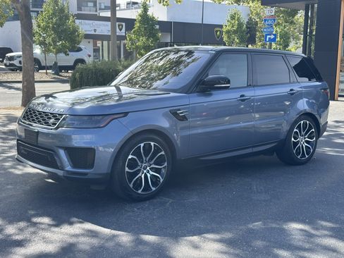 Used 2019 Land Rover Range Rover Sport SE AWD/4WD image 3