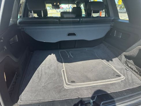 Used 2024 Mercedes-Benz GLB 250 image 31