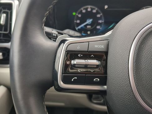 Certified 2024 Kia Sorento SX Prestige w/ Panoramic Sunroof Package image 20