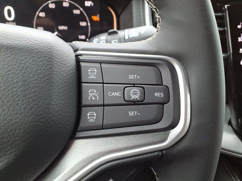 New 2026 Jeep Grand Wagoneer L Limited AWD/4WD image 29