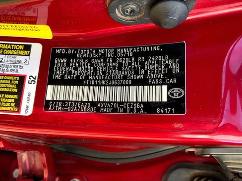 Used 2018 Toyota Camry SE w/ Moonroof Package FWD image 34