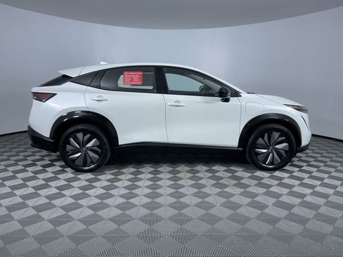 Certified 2024 Nissan Ariya AWD image 10