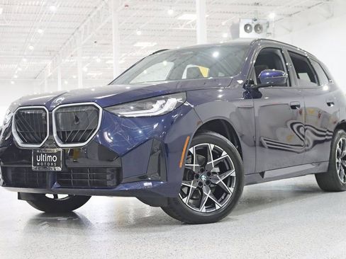 Used 2025 BMW X3 xDrive30i w/ Premium Package image 6